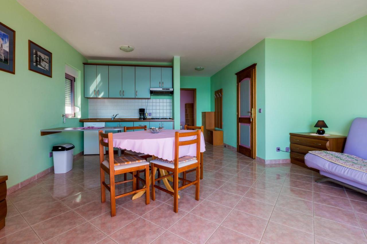 Apartmani Rino Драмаль Экстерьер фото